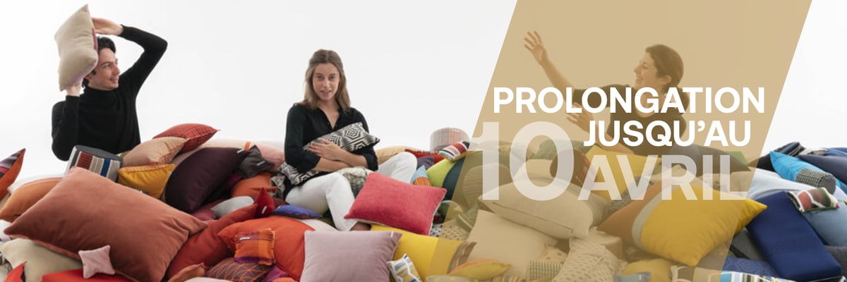 Prolongation jusqu'au 10 avril et une photo de Atelier des Refusés. Circular thinking for decorative pillows
