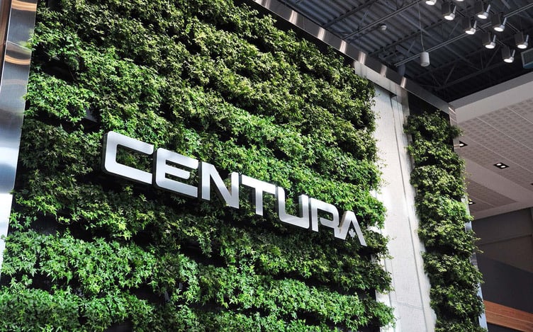 Indoor green wall